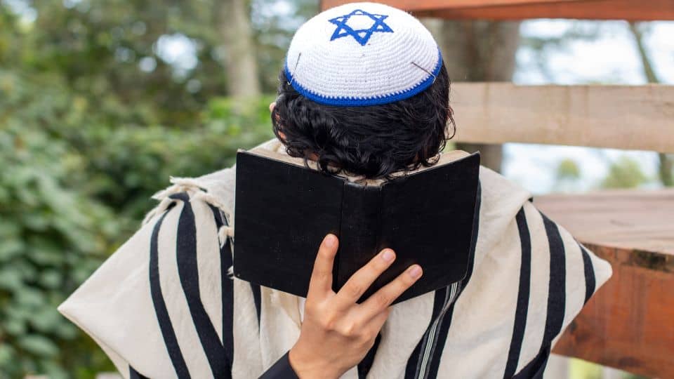4 עובדות חשובות על תפילה
