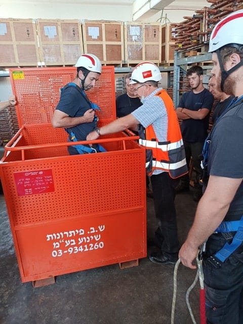 בטיחות בעבודה